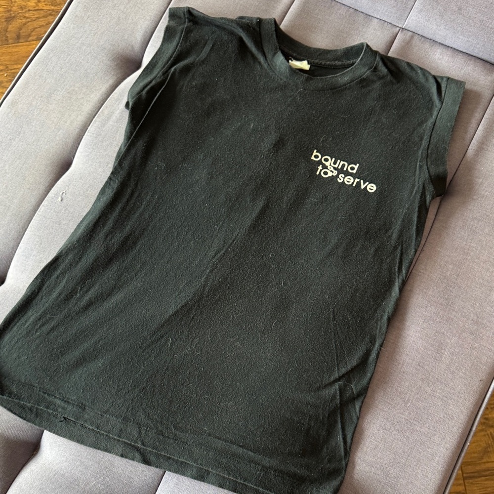 Vintage Annie musical merchandise Sleeveless Tee - "Bound to Serve"
